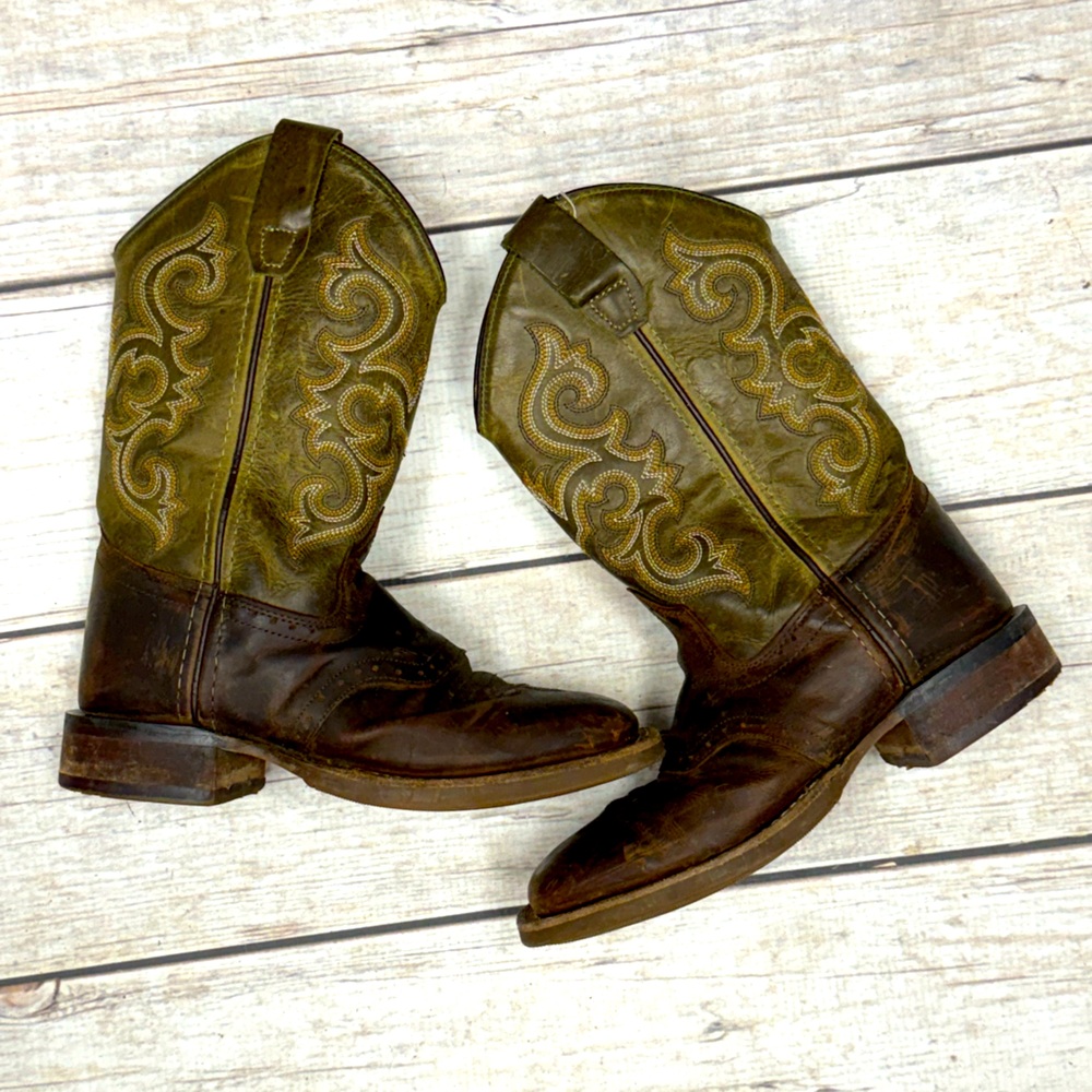 🤎Boys’ Old West Cowboy Boots Size Size 13.5 Very Nice🤎